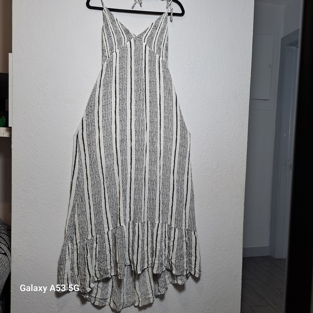 Dress Day Striped Black and White Maxi Dress